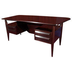 Large Scale Desk with Floating Top