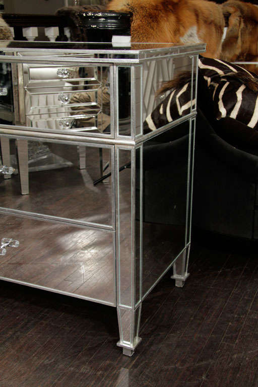 Modern 6-Drawer Silver Trim Mirrored Dresser For Sale