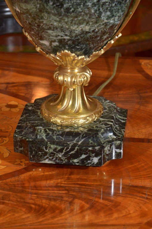 19th c French marble and bronze dore urn lamps For Sale 2