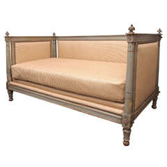 French 18th Century Painted Louis XVI Daybed with Back