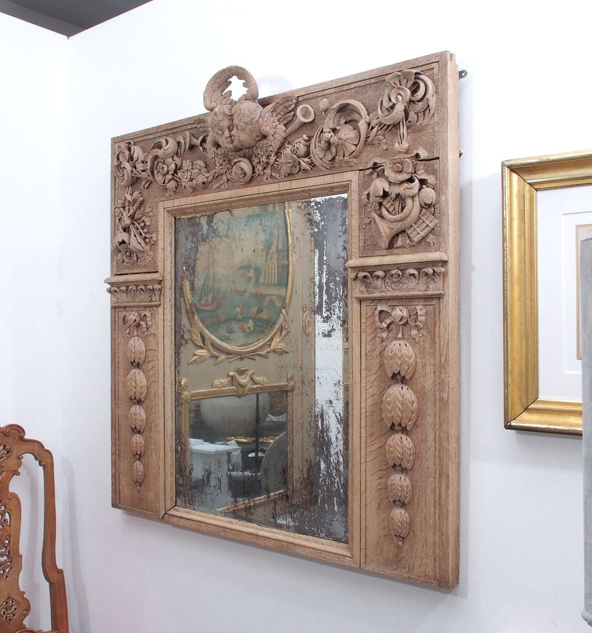 Italian 18th Century Mirror For Sale 3