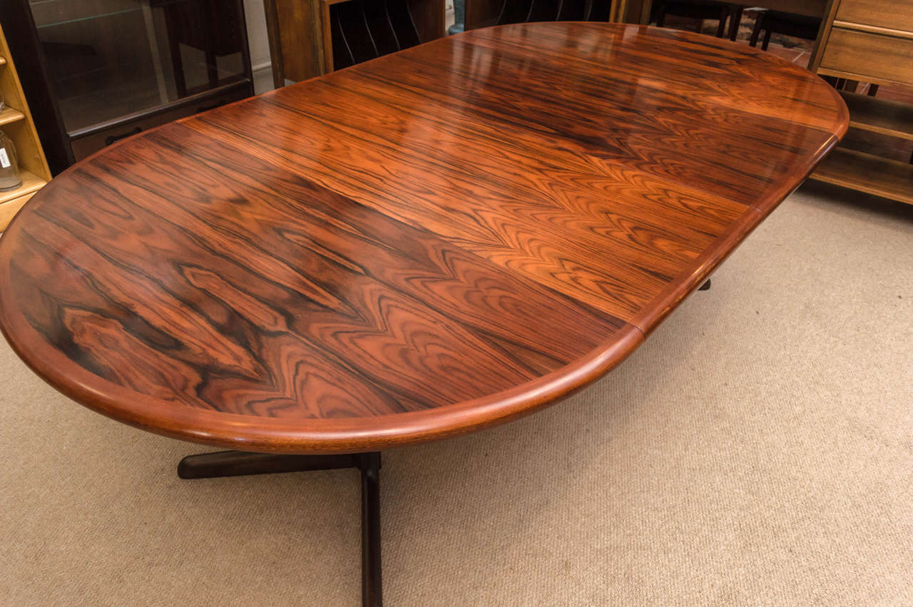 Scandinavian Modern Danish Rosewood Dining Table by Gudme with Leaves