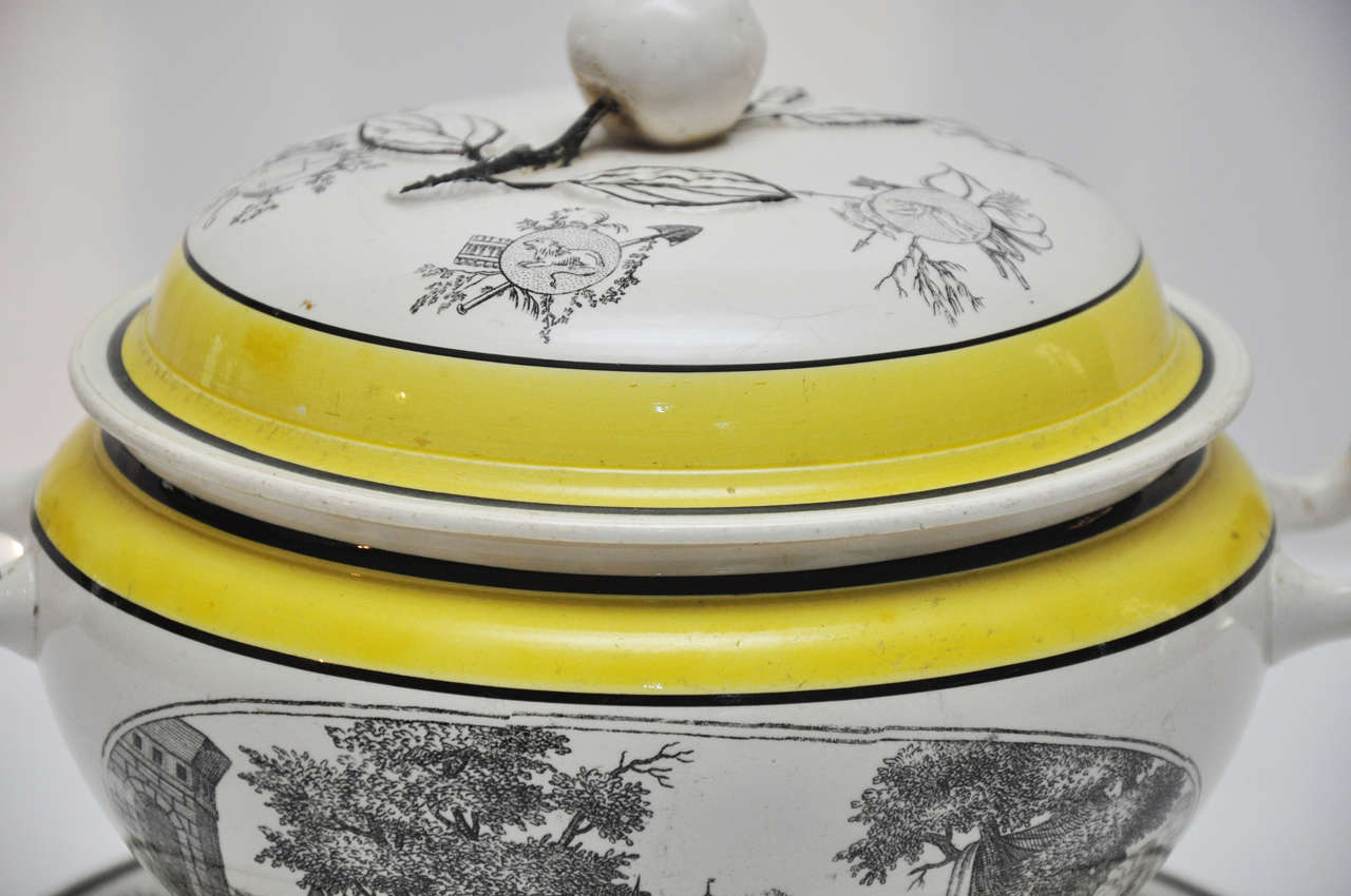 Glazed French Yellow and White Banded Creil Tureen, circa 1820