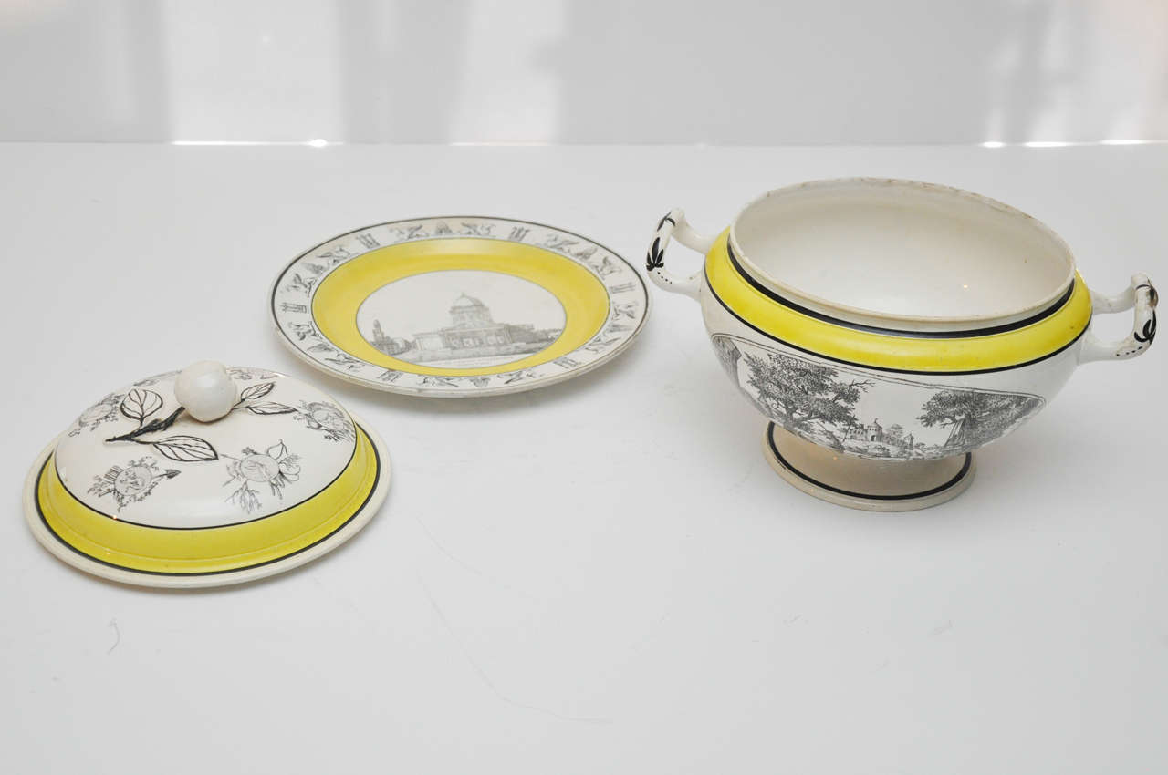19th Century French Yellow and White Banded Creil Tureen, circa 1820
