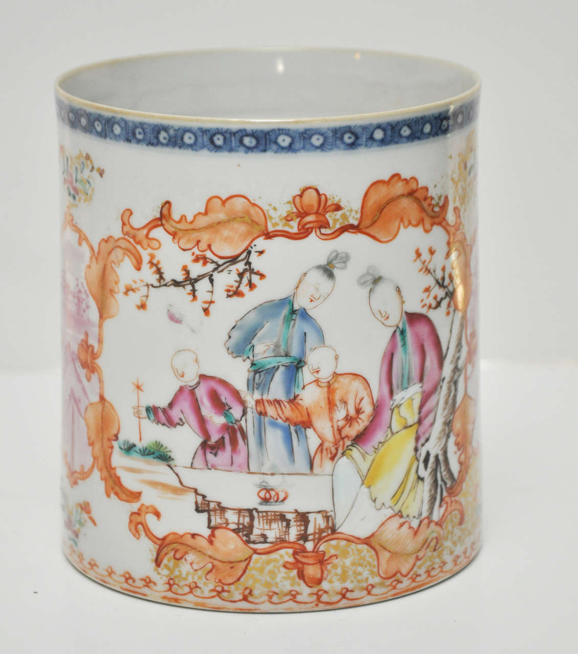 Porcelain Unusual Large Famille Rose Mug, China for the Western Trade, circa 1800