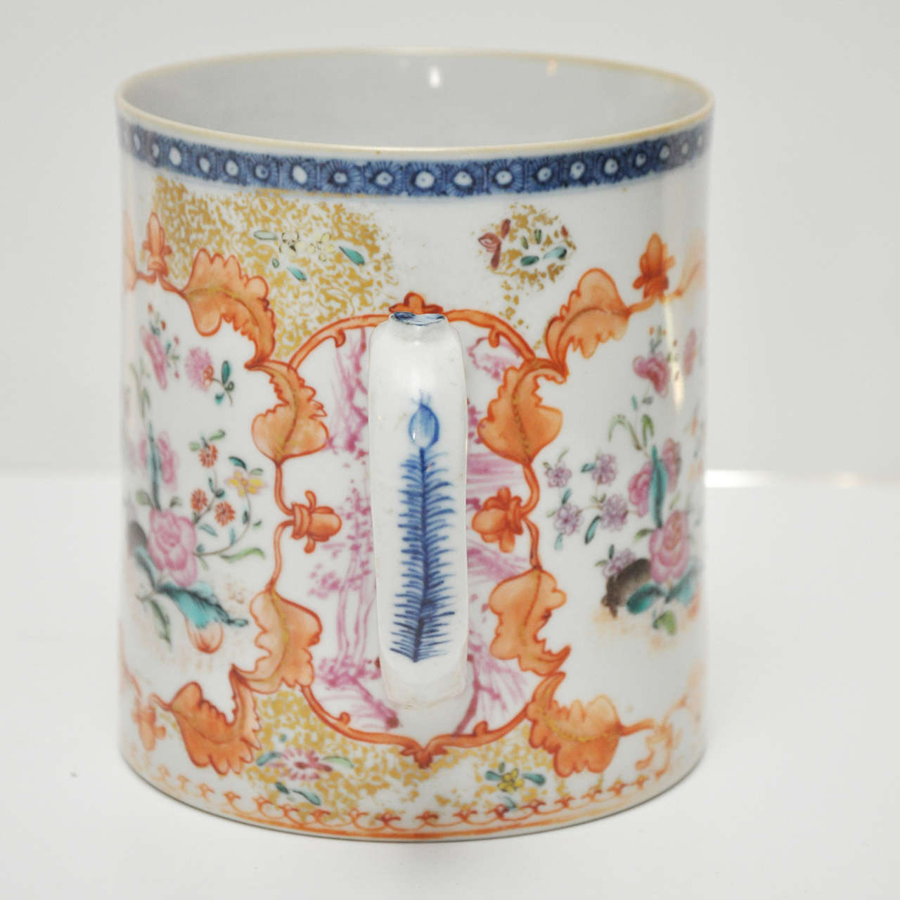 Unusual Large Famille Rose Mug, China for the Western Trade, circa 1800 1