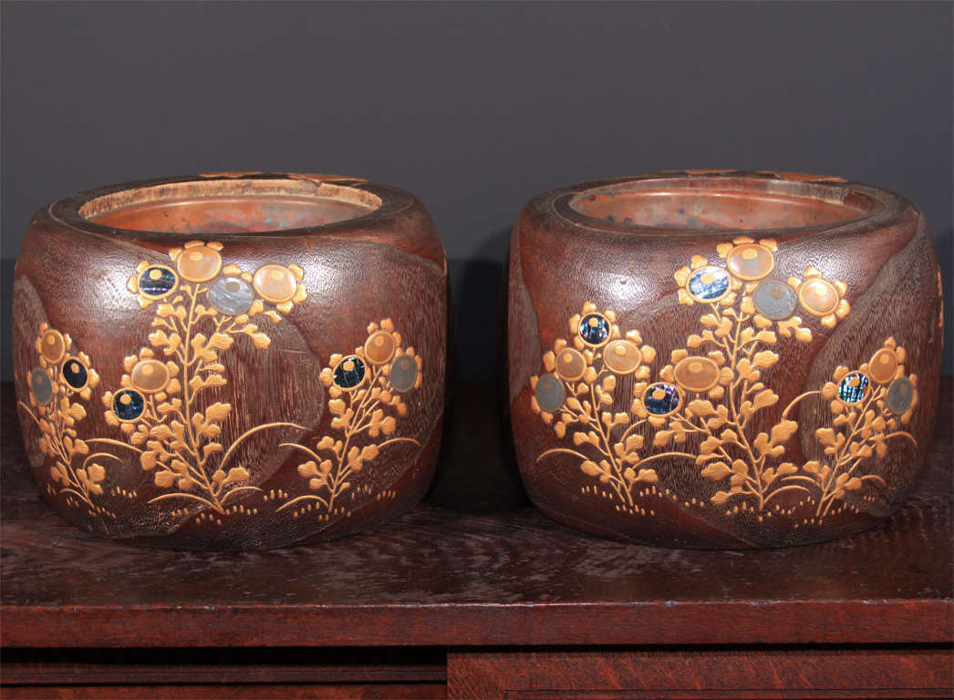 Pair of Japanese Lacquered Wood Hibachi Planters 5
