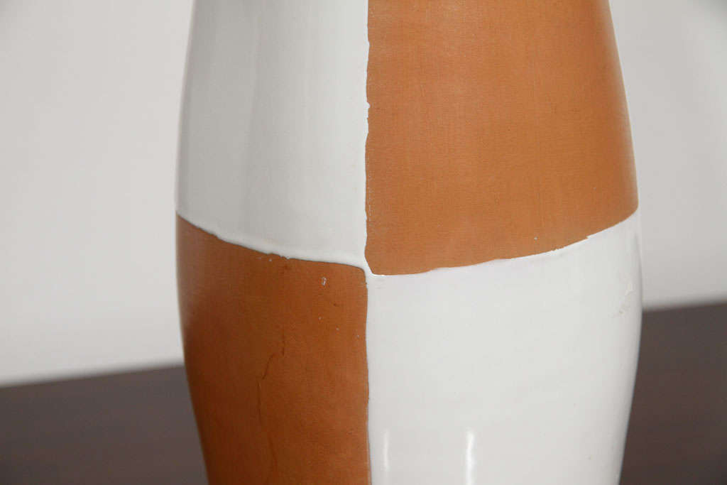 Mid-Century Modern Terra Cotta and White Painted Ceramic Table Lamp