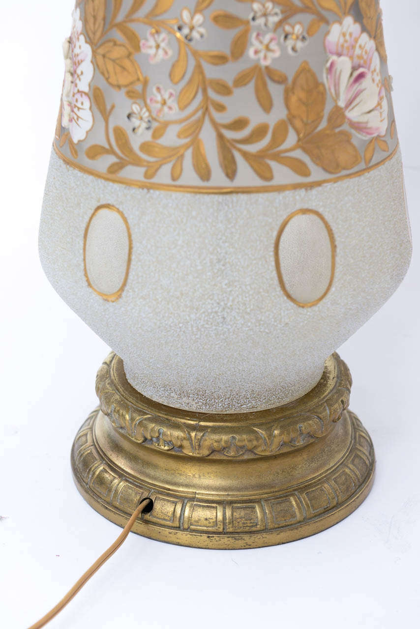 How to Identify an Authentic Fenton Glass