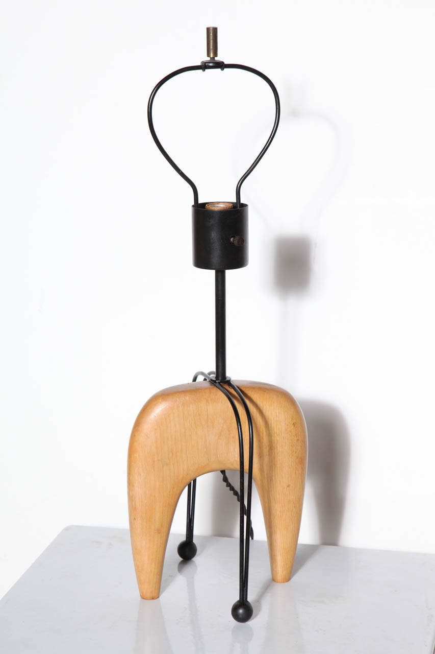 1950s Organic Modern Solid Maple and Black Wire Horseshoe Table Lamp 2