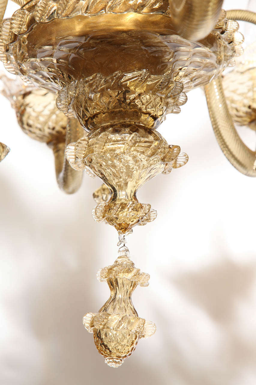 Mid-20th Century Seguso Vetri d'Arte Two Tier Botanical Form Clear Amber Glass Chandelier, 1950s 