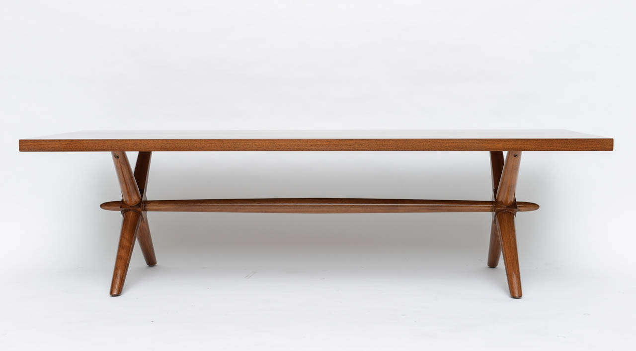American Modern Walnut Low Table, Robsjohn-Gibbings In Excellent Condition For Sale In Hollywood, FL