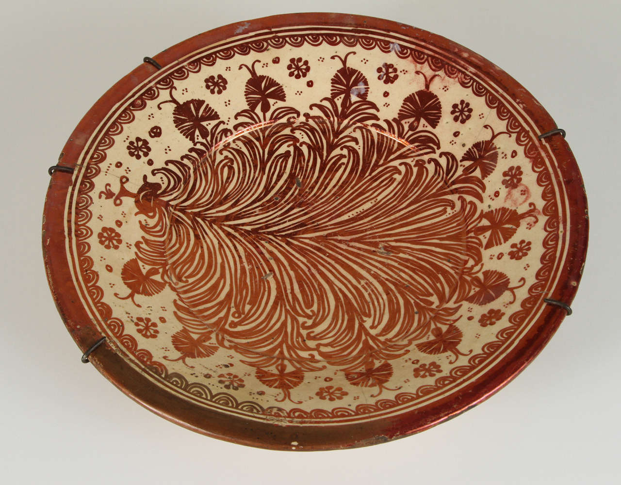 18th Century and Earlier Hispano Maoresque Copper Lustre Bowl For Sale