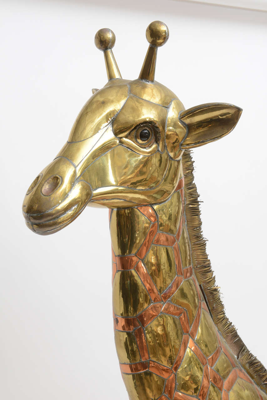 Monumental Brass and Copper Giraffe In Good Condition In Miami, FL