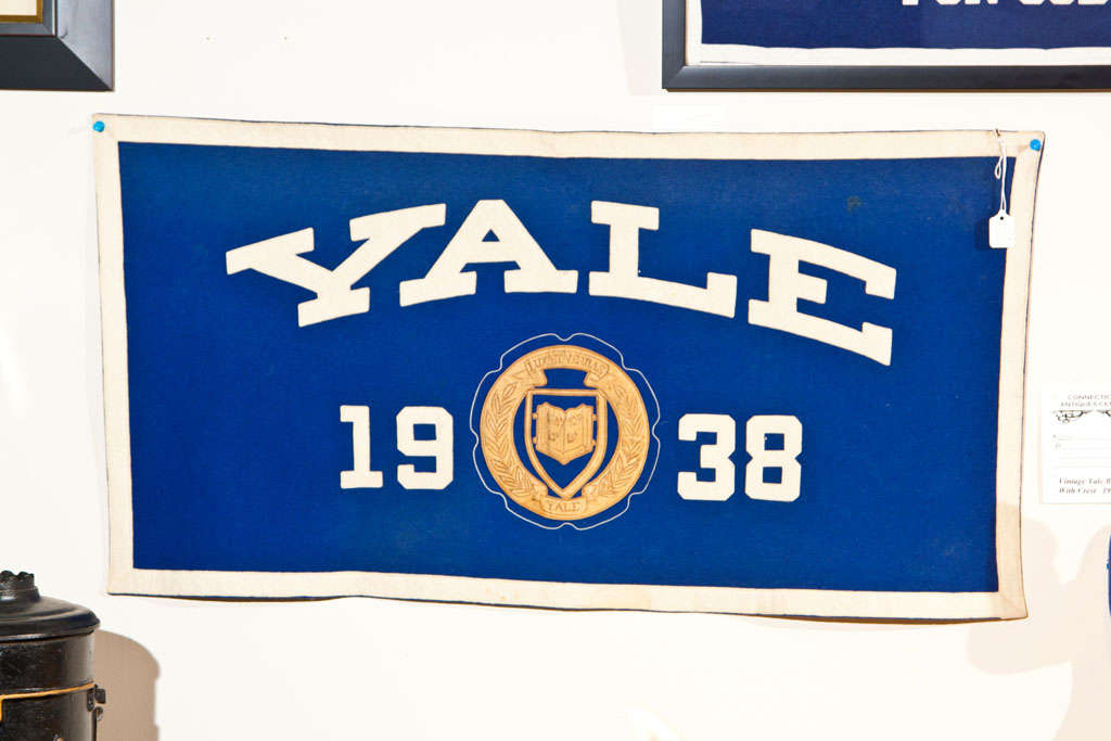 American Yale  College  Banners For Sale