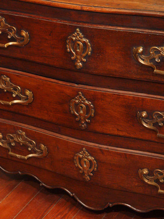 French 18th Century Walnut Bordeaux Commode For Sale