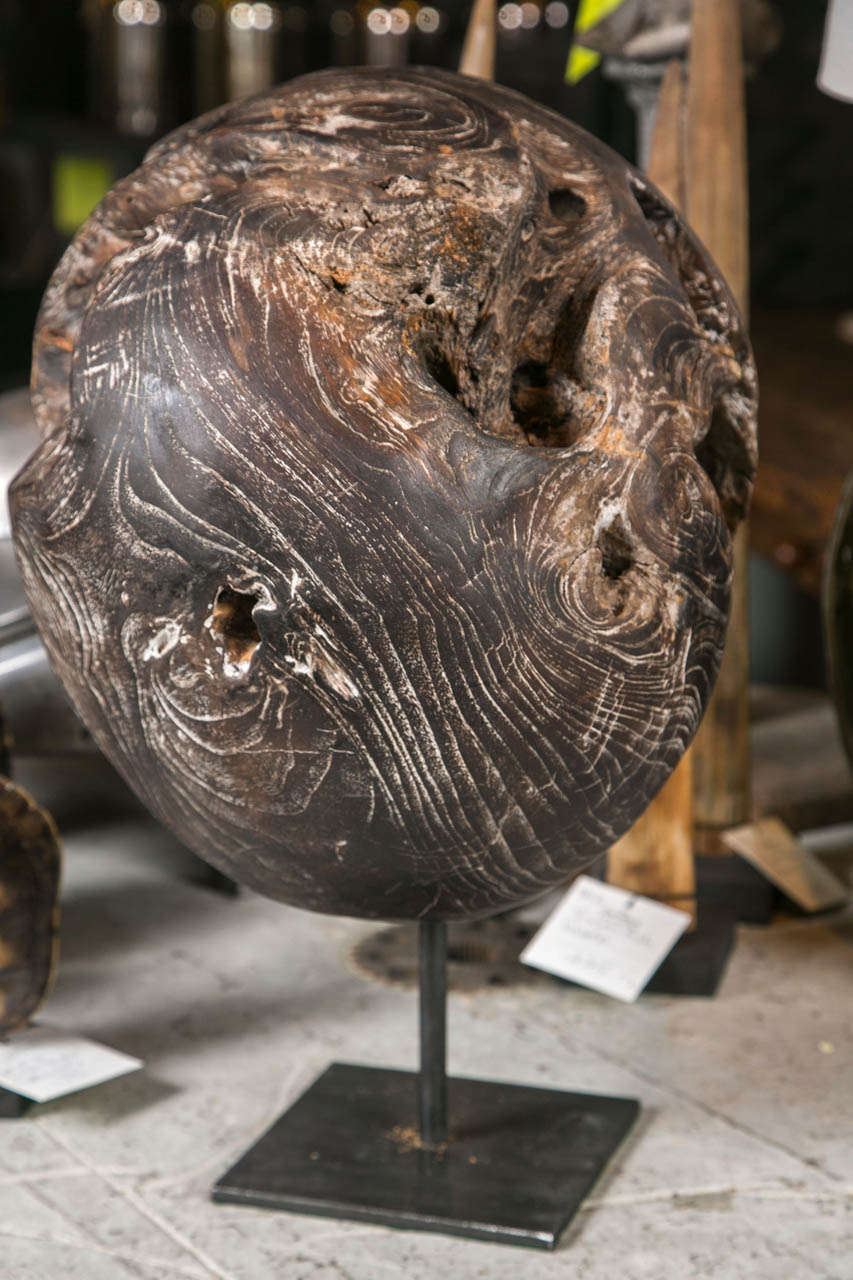 Chinese Burled Root Ball Used for Meditation For Sale