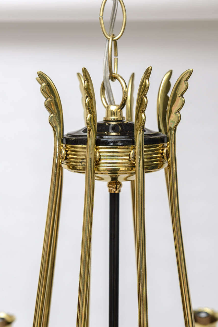 Mid-Century Modern Italian Brass Chandelier with Eight Arms For Sale 2