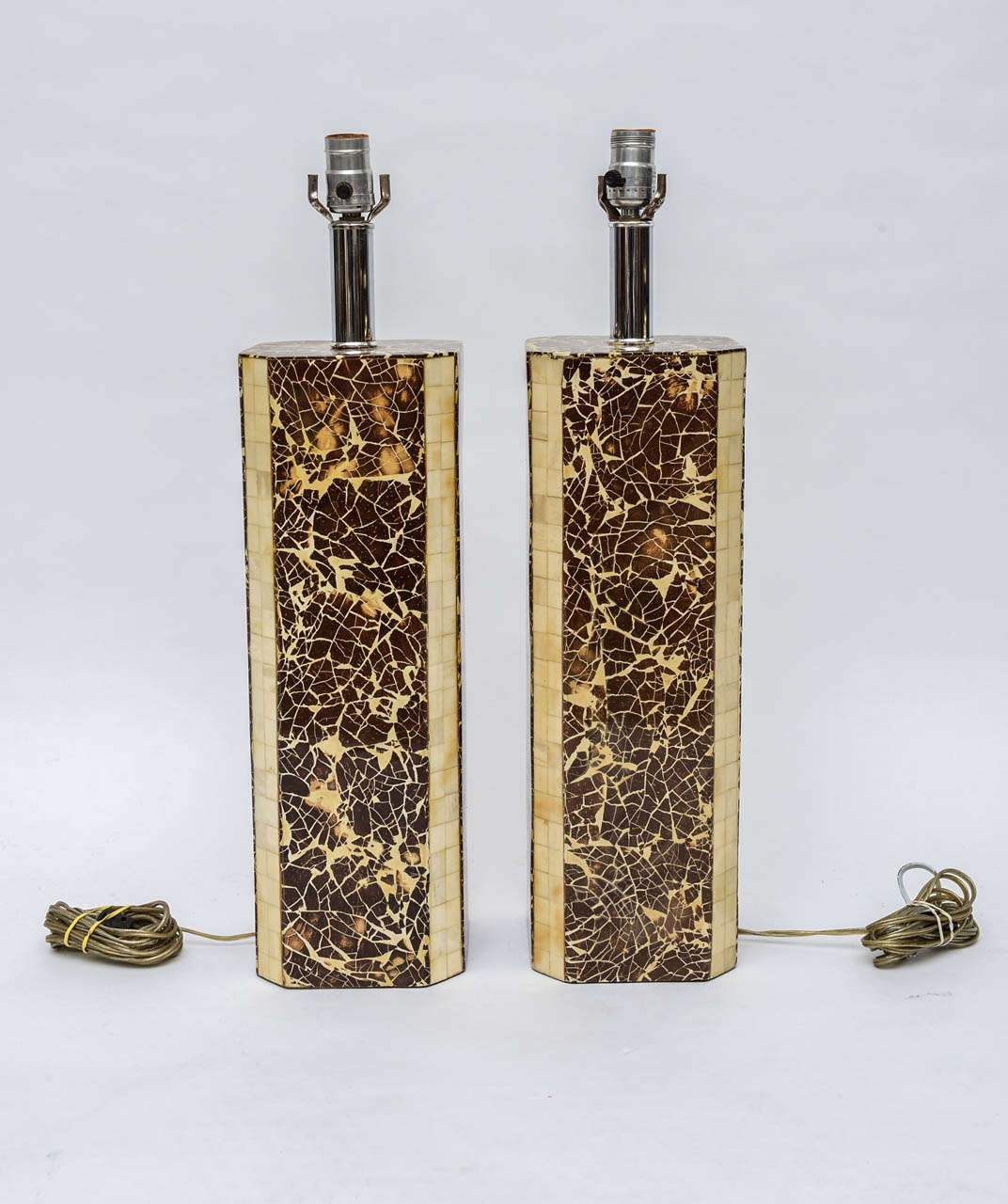 Pair of Bamboo and Bone Inlaid Table Lamps In Excellent Condition In Miami, FL