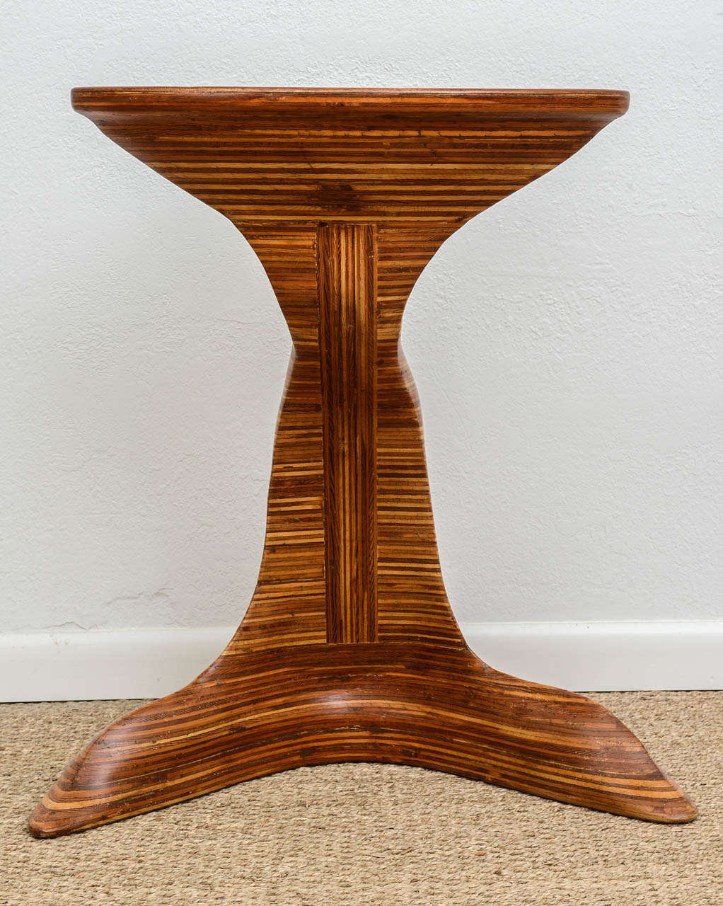 Sculptural Layered Wood Pedestal Boomerang Table In Excellent Condition In Miami, FL
