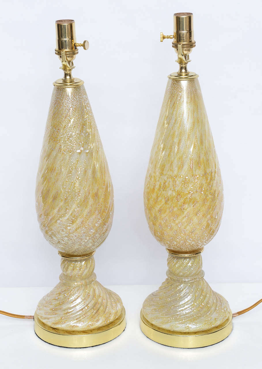 Mid-Century Modern Pair of Barovier and Toso Yellow Murano Glass Lamps with Silver Inclusions