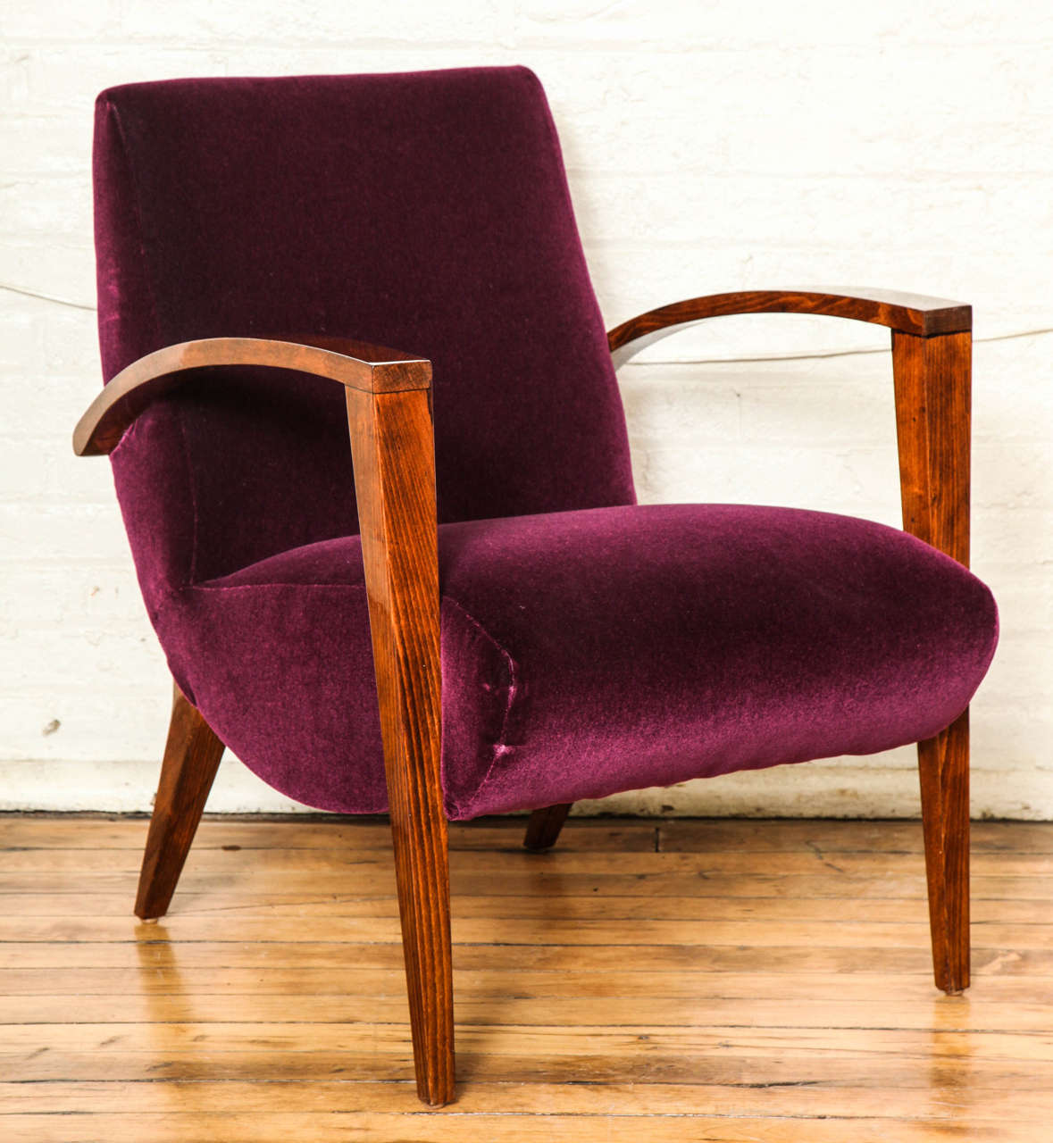 French Chic Mid-Century Modern Pair of Armchairs For Sale