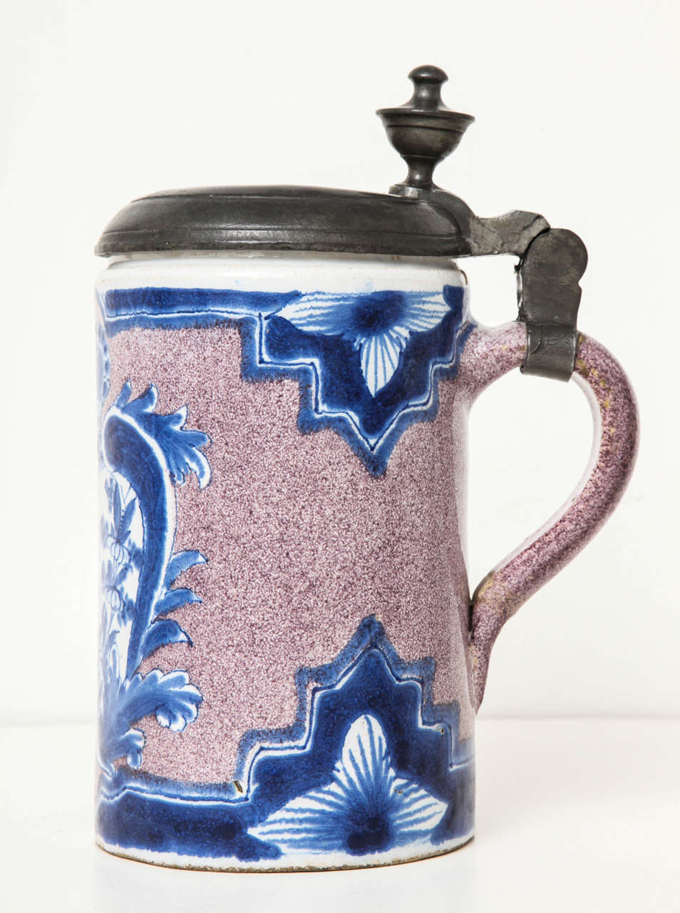 18th Century German Faience Tankard In Excellent Condition In New York, NY