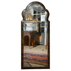 Queen Anne chinoiserie-decorated mirror
