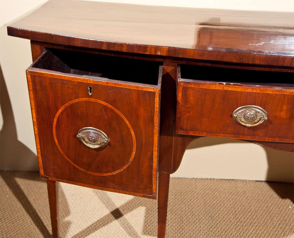 George III Bow Front Sideboard In Good Condition For Sale In Stamford, CT