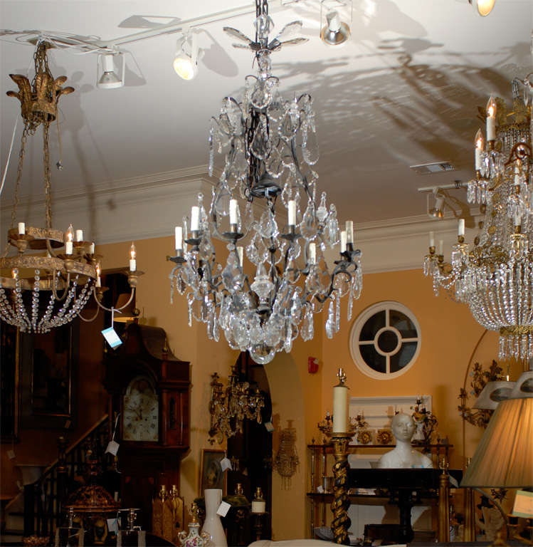 Large Early 20th Century Louis XV Style Crystal and Bronze Nine-Light Chandelier
Beautiful quality
Brand new wiring