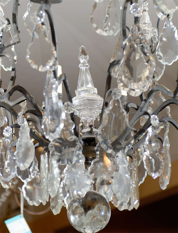 Large Early 20th Century Louis XV Style Crystal and Bronze Nine-Light Chandelier For Sale 3