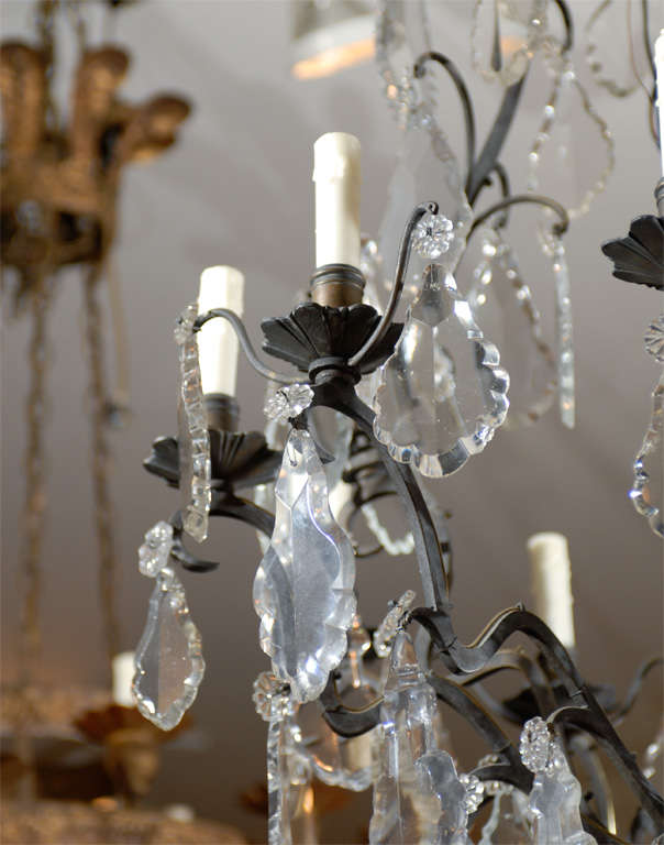 Large Early 20th Century Louis XV Style Crystal and Bronze Nine-Light Chandelier For Sale 4