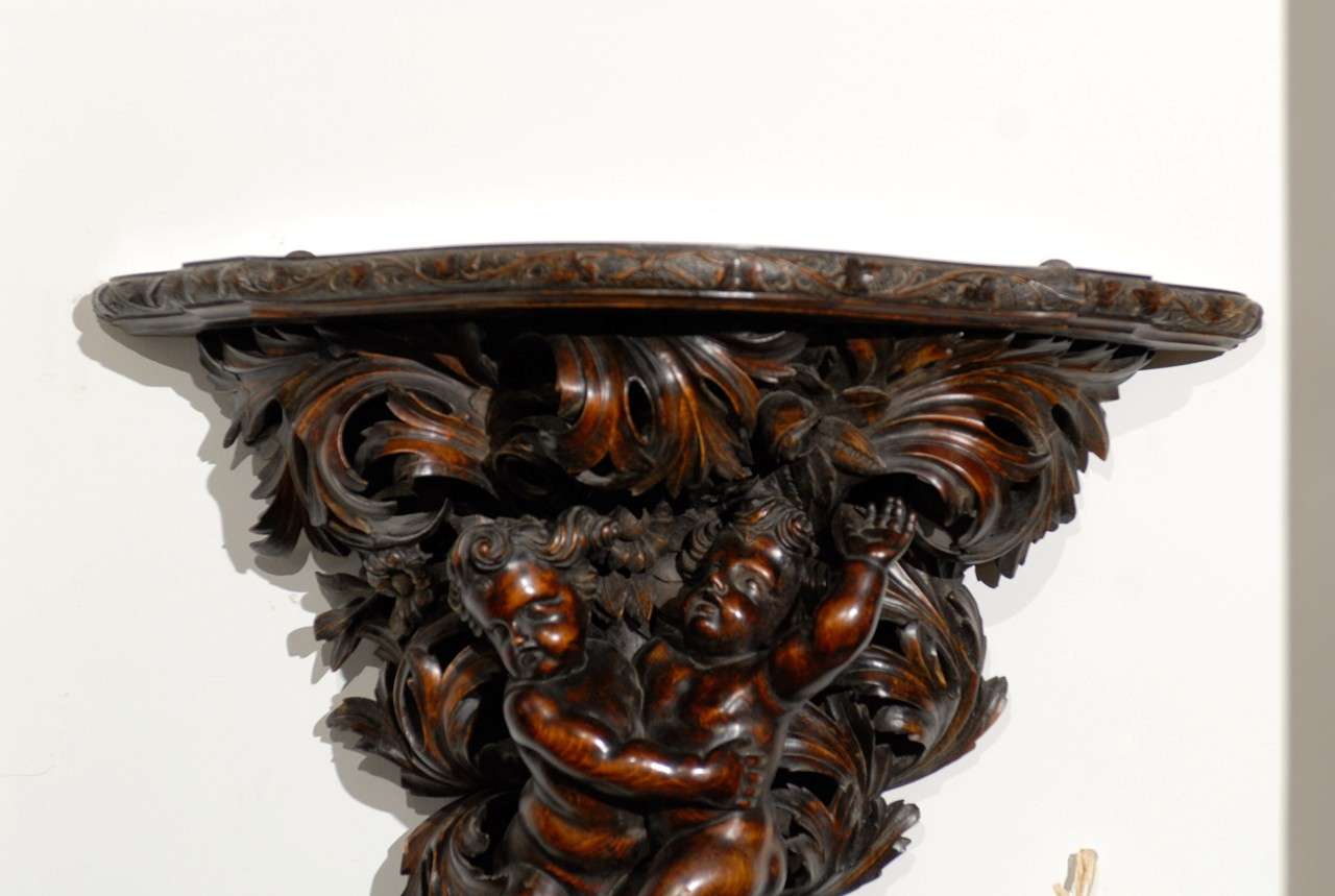 French Baroque Style Hand-Carved Walnut Bracket with Putti and Foliage, 1800s For Sale 1