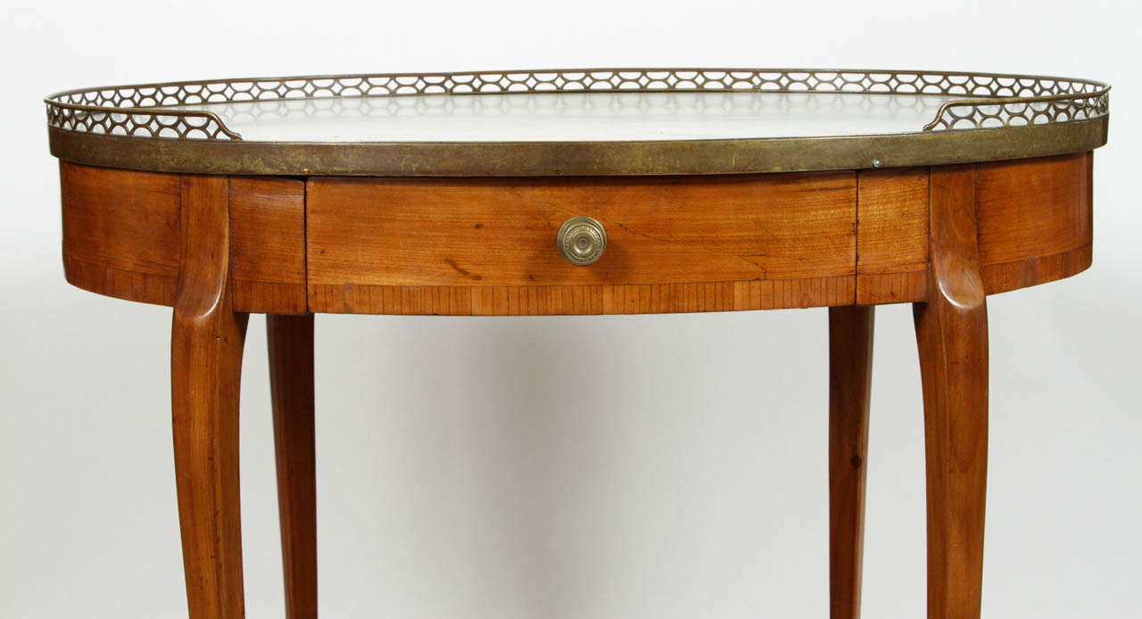 19th Century Oval Bouillotte Table For Sale