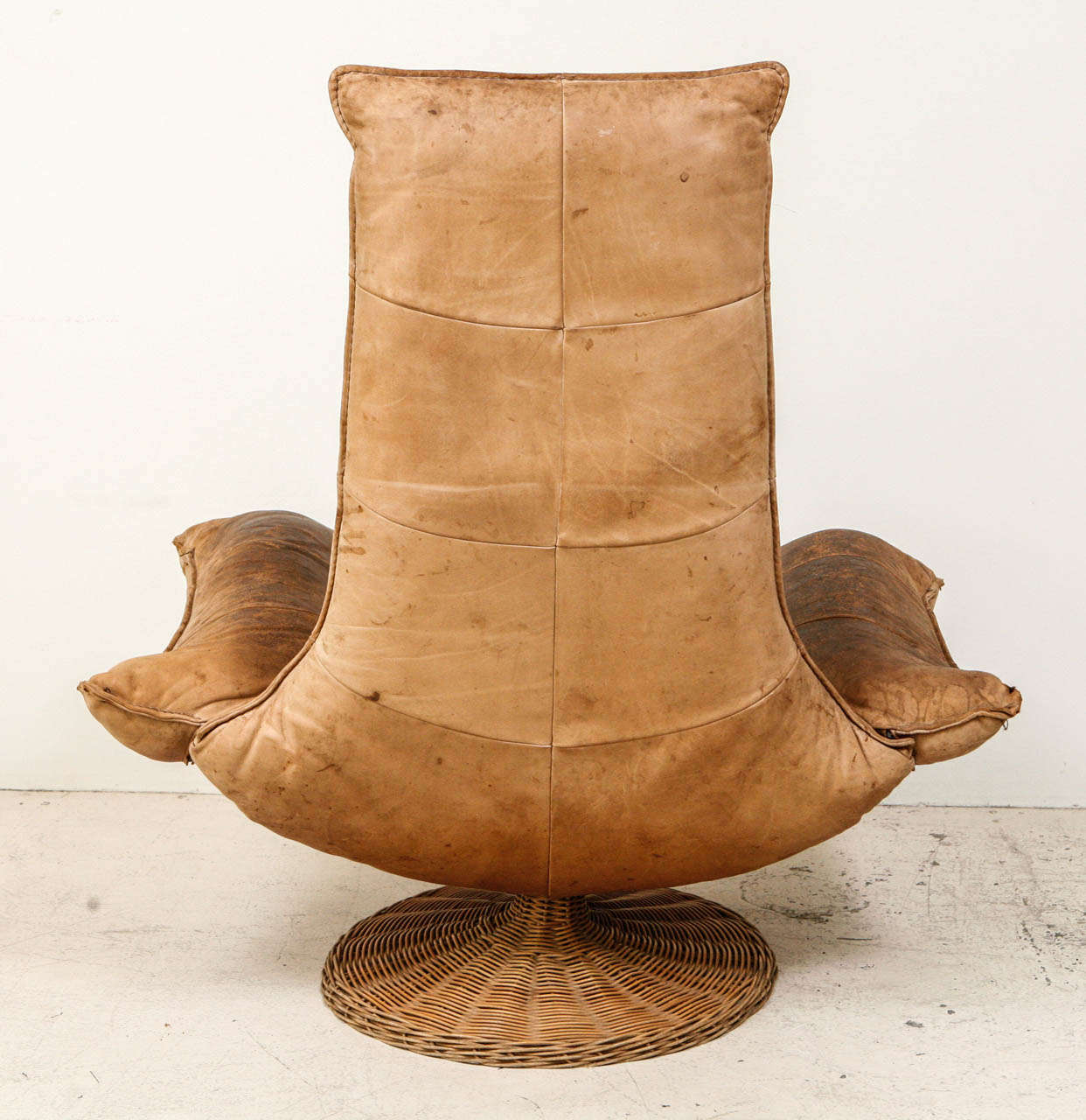 Gerard Van Den Berg Leather and Rattan Lounge Chair for Montis 6