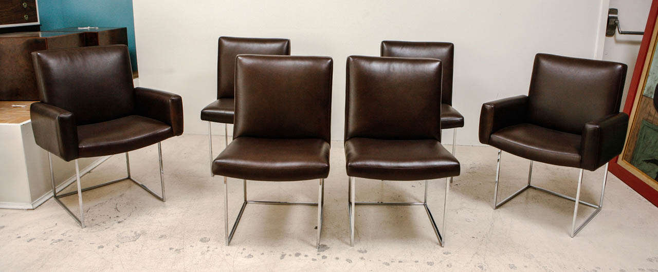 Set of 6 Milo Baughman dining chairs for Thayer Coggin. New chocolate brown leather. Two arm chairs (24