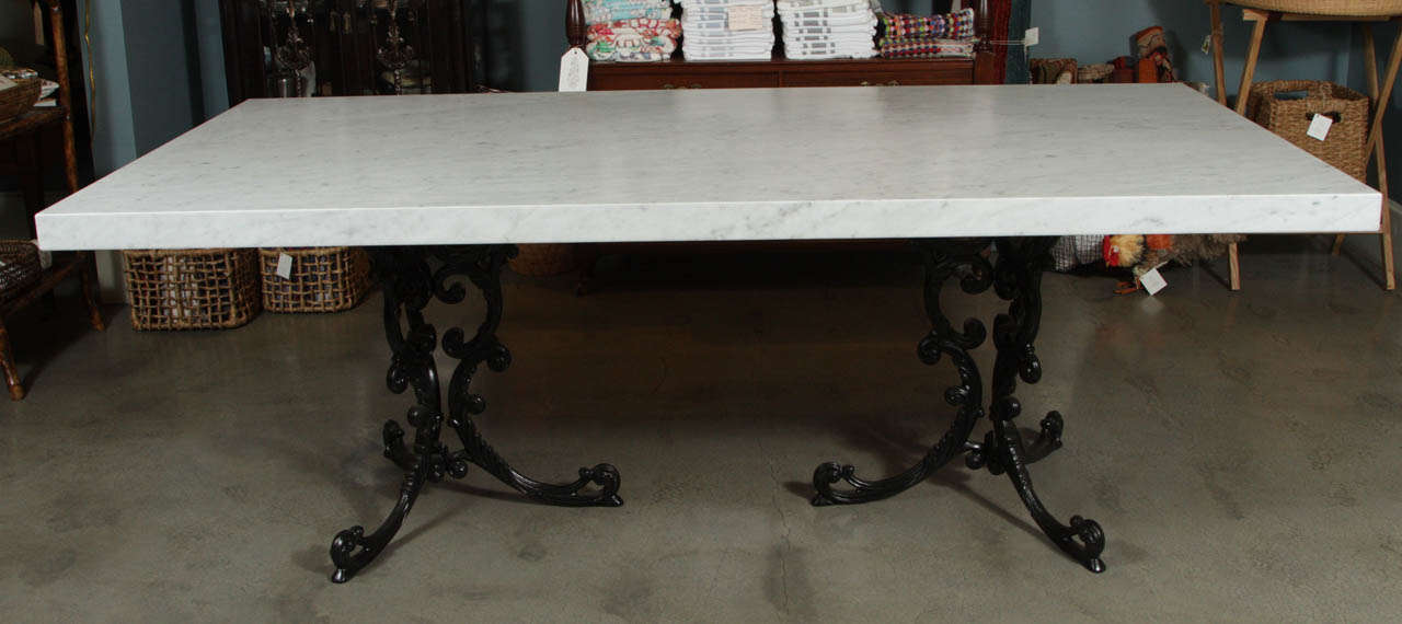 Marble Dining Table on Mid Century Base 1