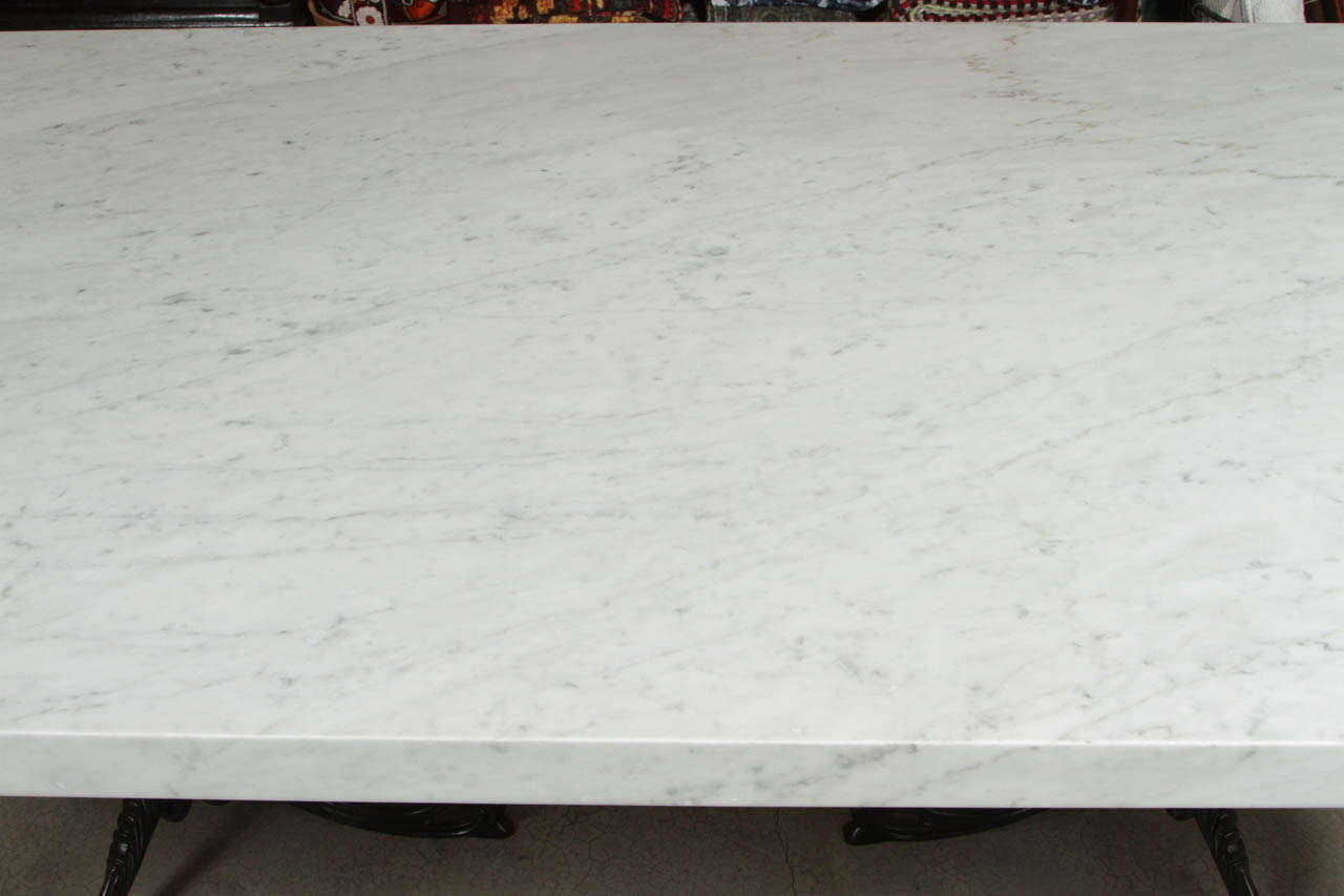Marble Dining Table on Mid Century Base 2