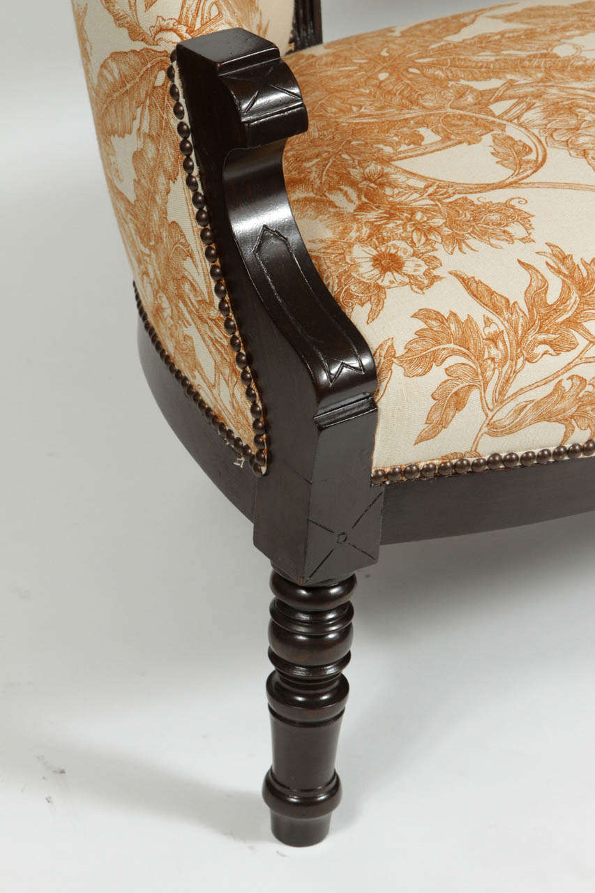Vintage Eastlake Settee In Excellent Condition In Pasadena, CA