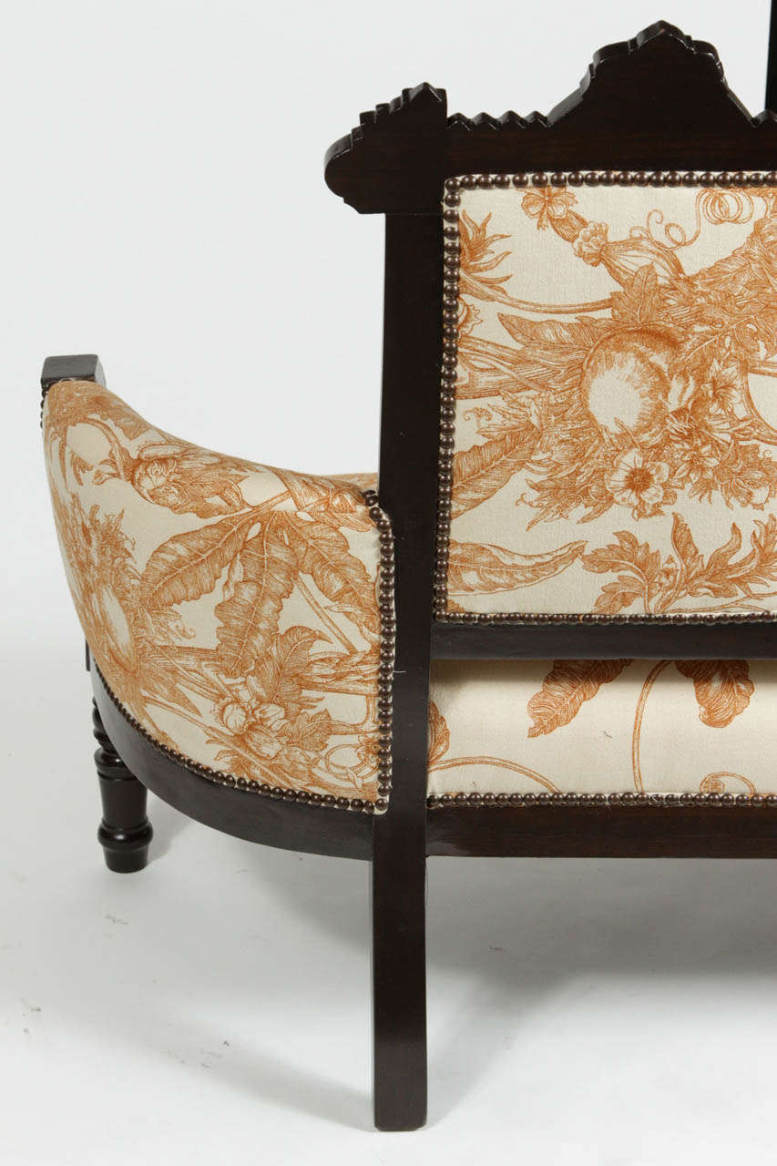 Wood Vintage Eastlake Settee