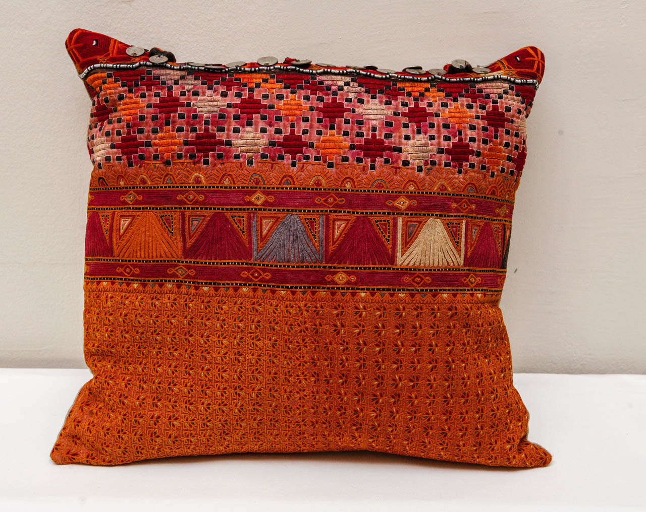 Afghani Pashtun Embroidery Pillows In Excellent Condition In Los Angeles, CA