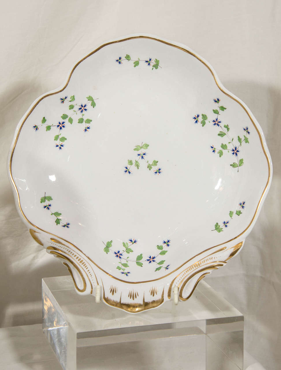 English Set of Derby Dishes in the Sprig Pattern