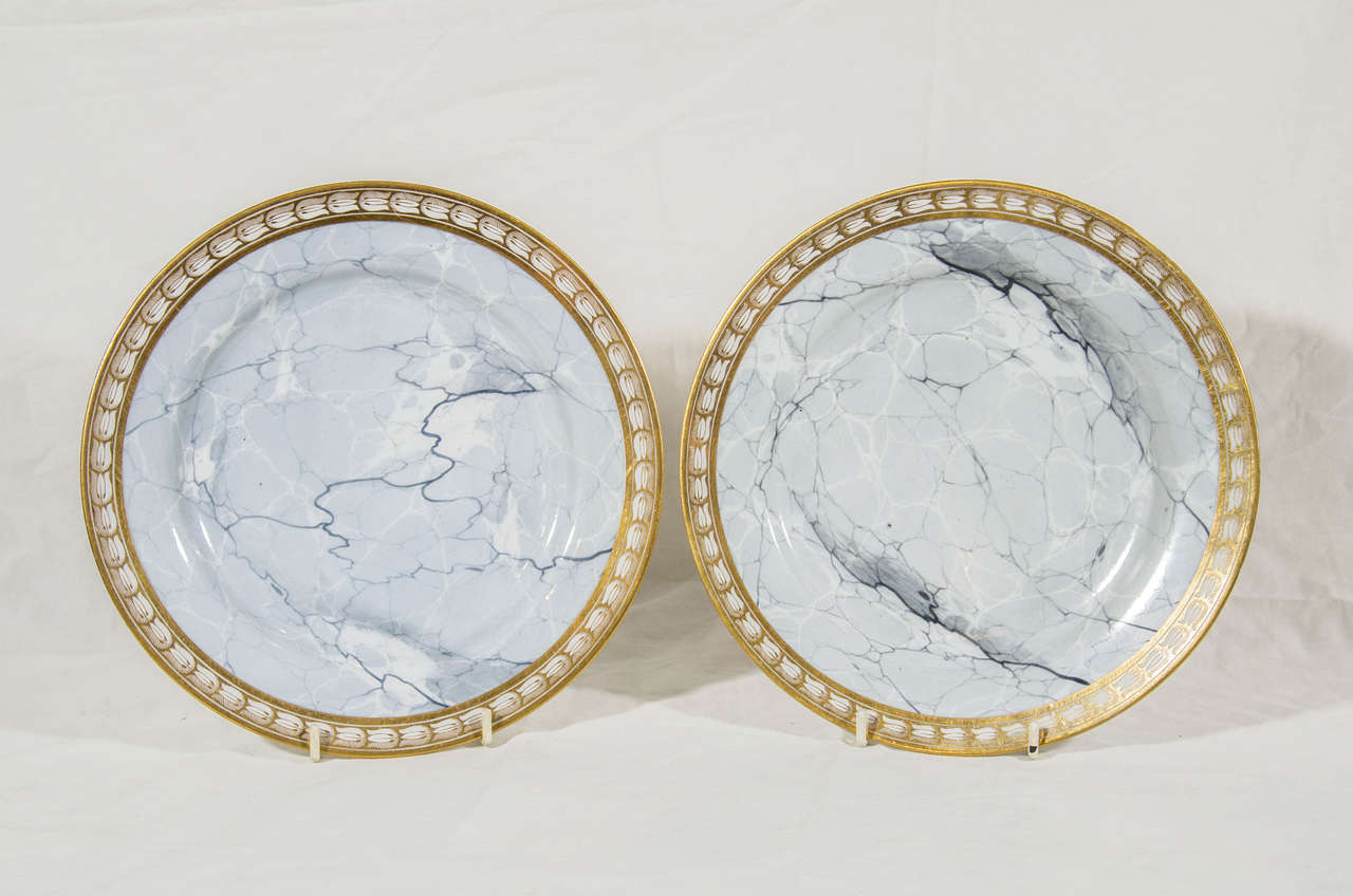 Early 19th Century Pair of Worcester Faux Marble Dishes
