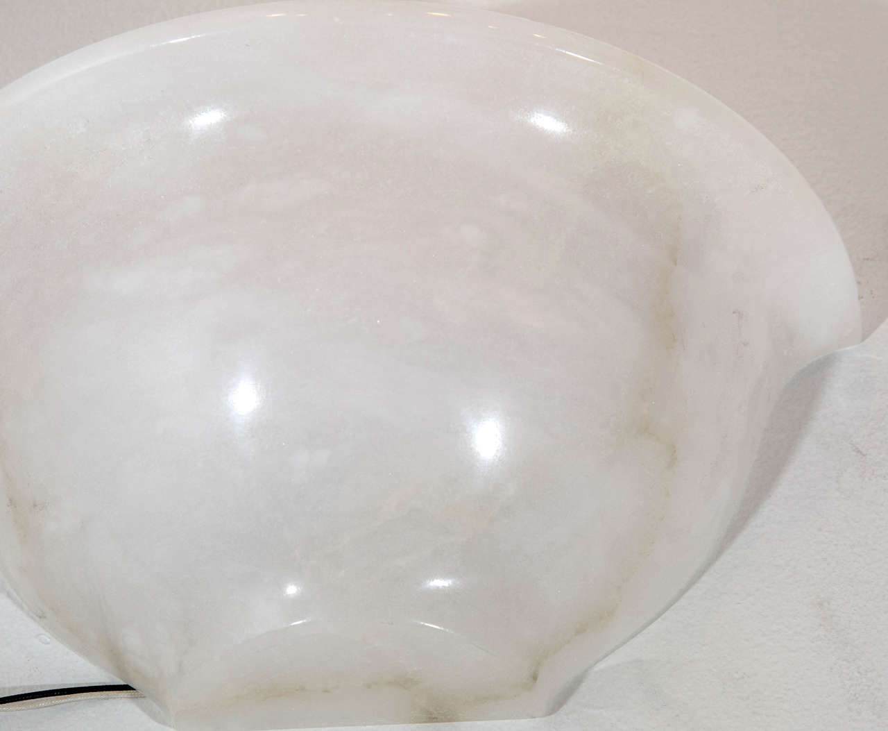 Lámpara de Alabastro Art Decó Crema principios del siglo XX en venta