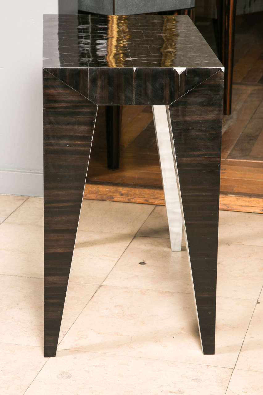 XXIe siècle et contemporain Paire de tables de chevet à prix abordable en vente