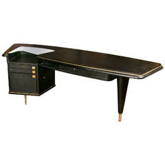 Elegant Mid-Century Desk with Three Legs and Laminate Top
