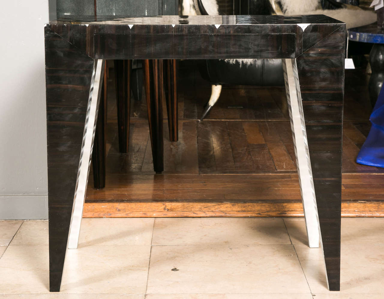 Very Chic Pair of Small Tables For Sale at 1stdibs