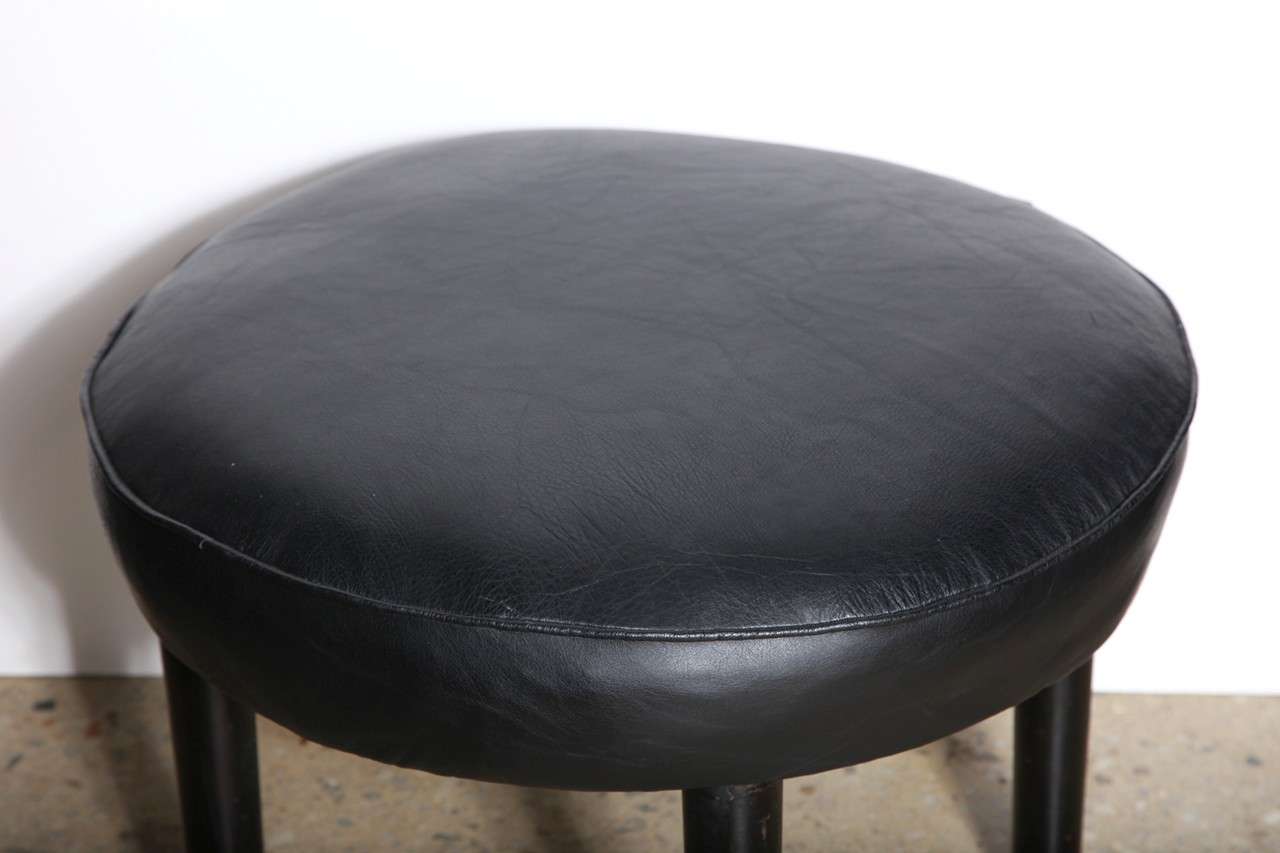 Russel Wright for Conant Ball Black Leather and Ebonized Ottoman, 1950's In Good Condition In Bainbridge, NY