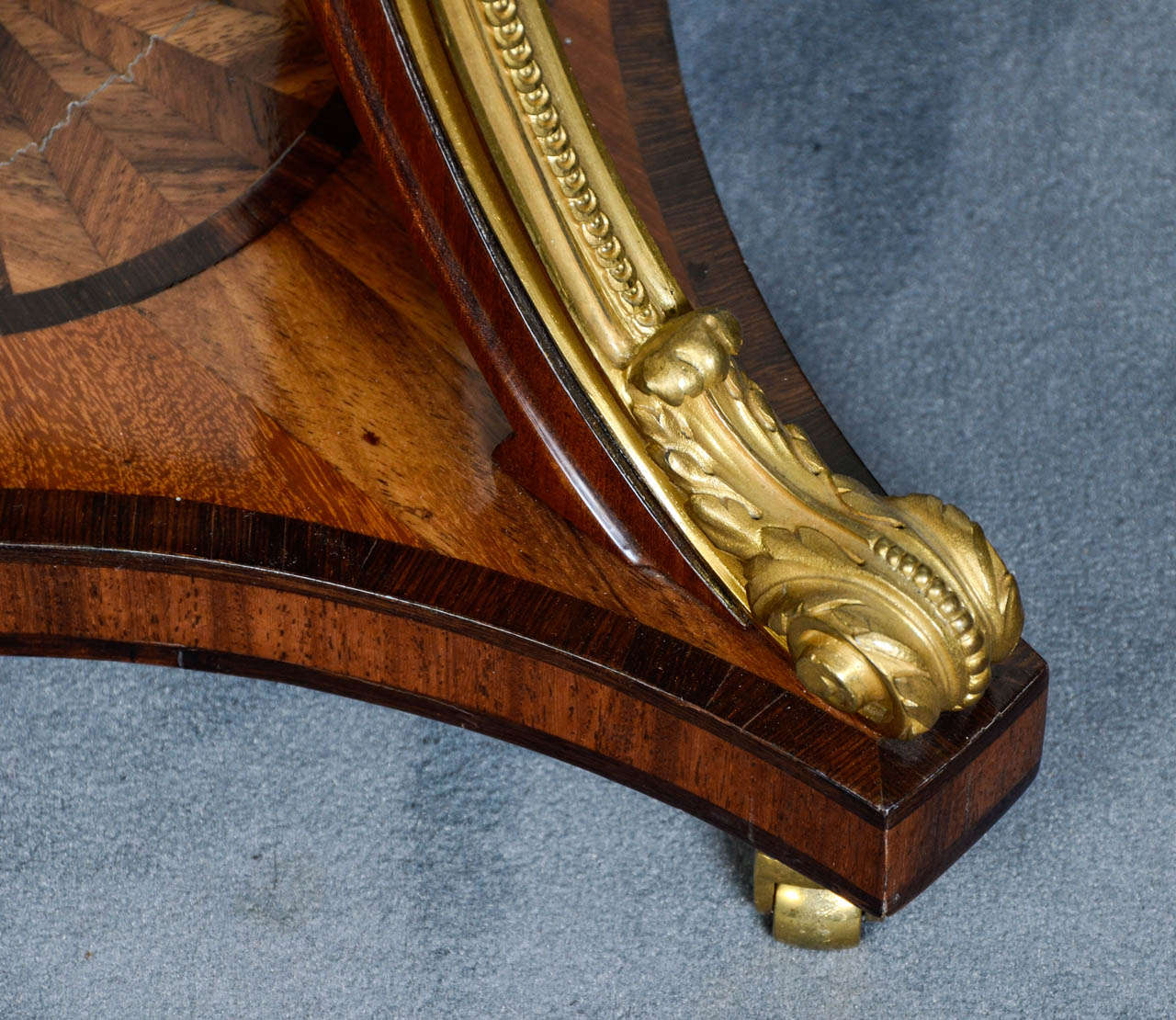 Round Gueridon in Wood Veneer Adorned with Carved and Gilded Bronze 1