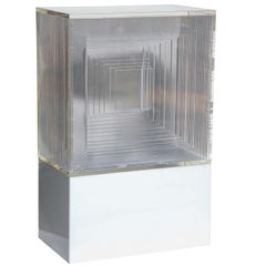 Neal Small Op Art White and Clear Lucite Lighted Table Lamp - Sculpture, 1970s 